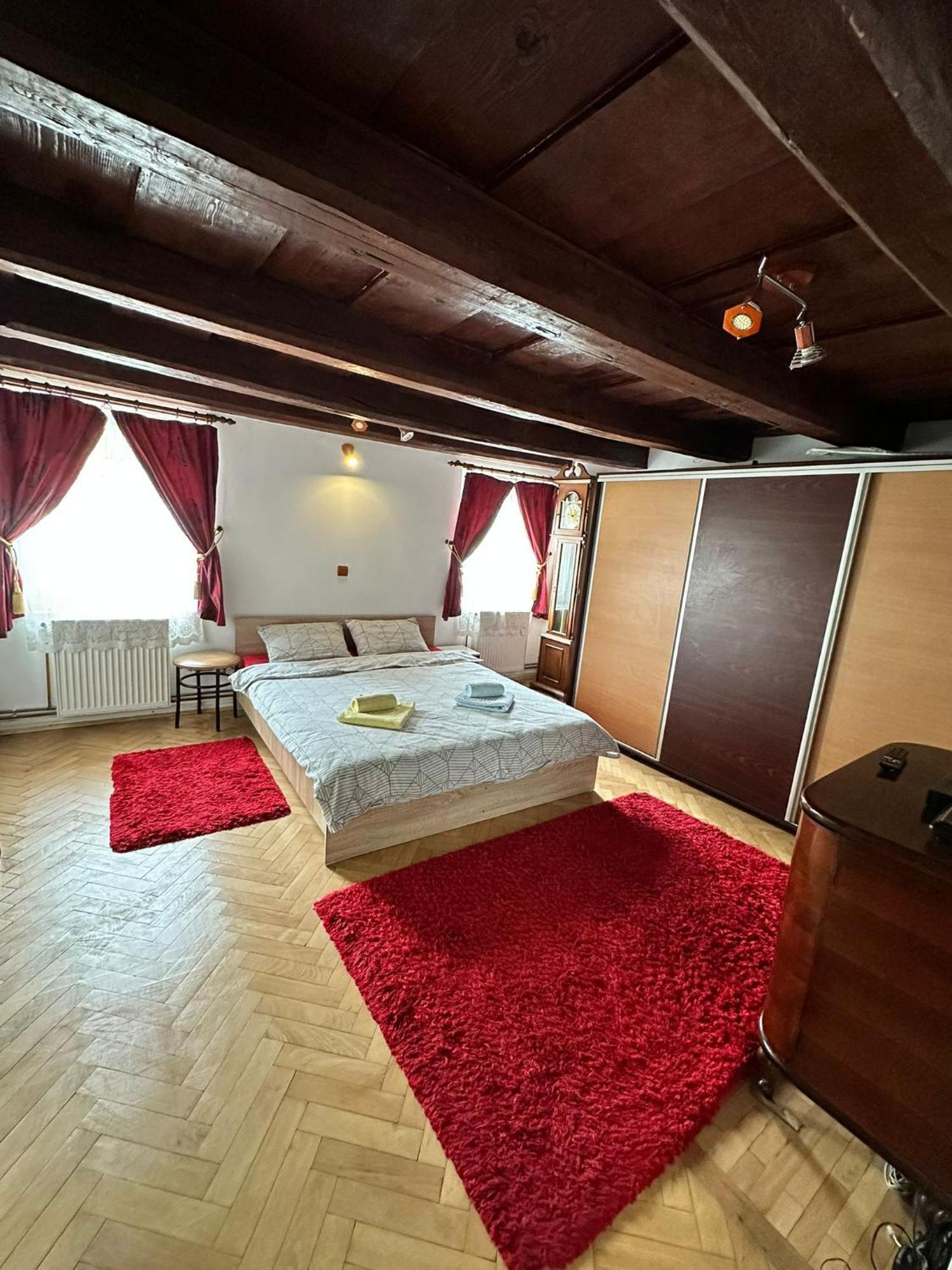 Casa Nicolae Teclu Apartment Брашов Екстериор снимка